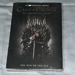 NIB Sealed Game of Thrones Complete Season 1 DVDs